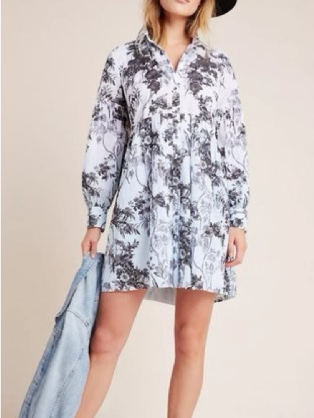 Anthropologie Lavinia Embroidered Shirt dress Blue Motif Size 6 NWT Flaw